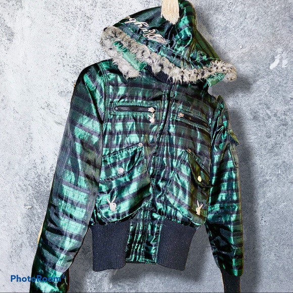 ❗️RARE❗️PLAYBOY💚BUNNY PUFFER JACKET COAT - Picture 9 of 16